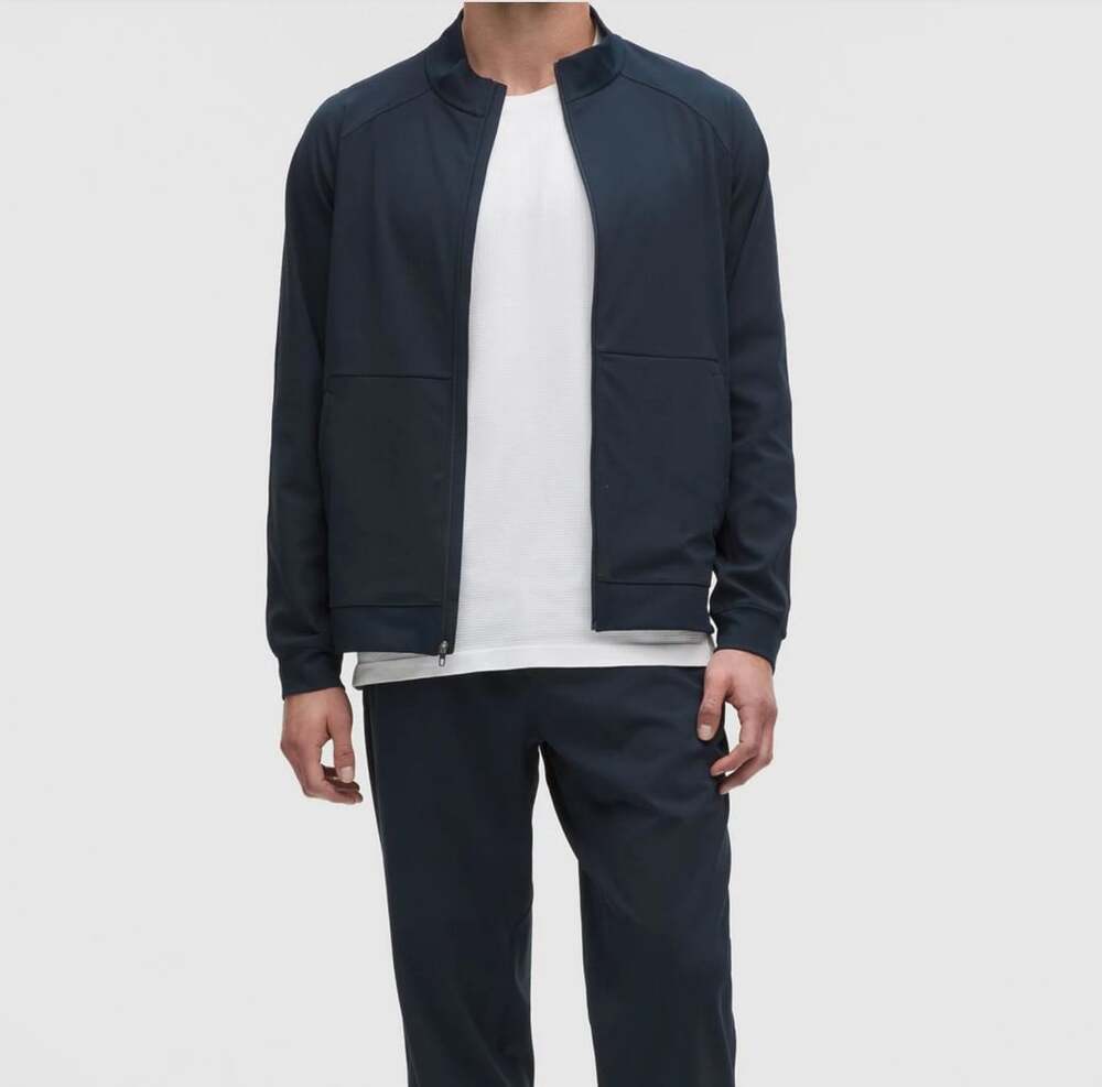 Lululemon Pace Breaker Luxtreme Track Jacket in True Navy Men's Large